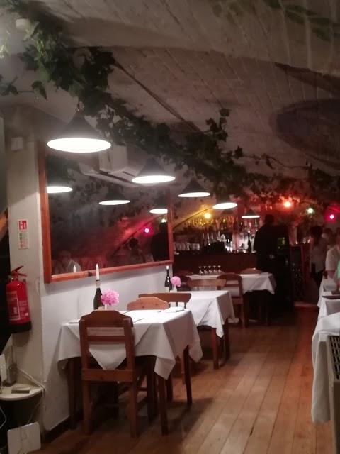 La Caverna Restaurant
