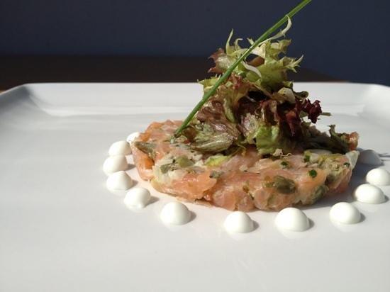 Cunarder & Conservatory Restaurant