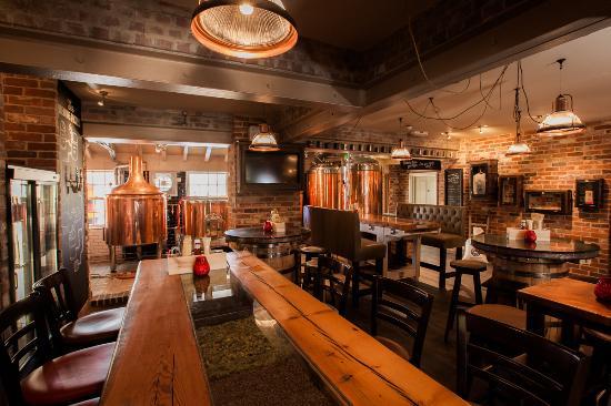 Brewhouse & Kitchen