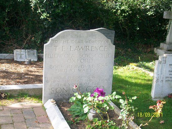 Moreton Cemetery