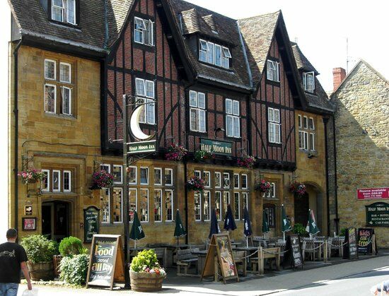Half Moon Inn